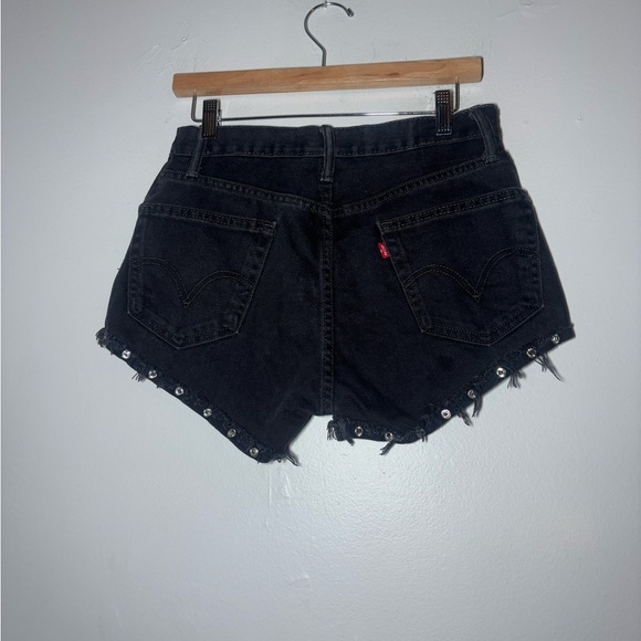 Levi’s *american vintage redone* studded black shorts size 27 - Picture 3 of 5
